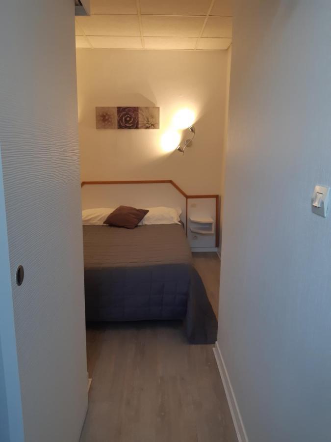 Hotel De La Croix De Malte Cherbourg-en-Cotentin Luaran gambar