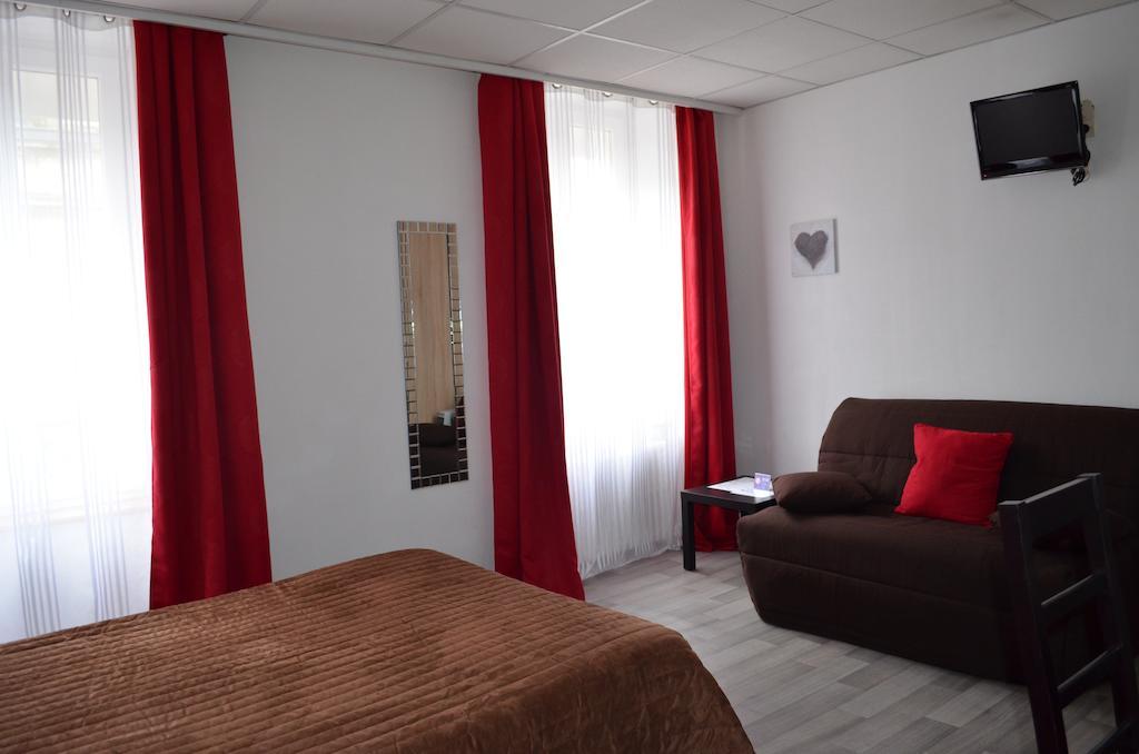 Hotel De La Croix De Malte Cherbourg-en-Cotentin Bilik gambar